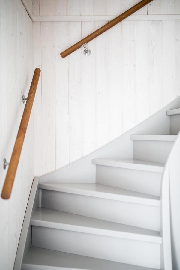 Solar Lake Cottage Jonkoping Exterior photo
